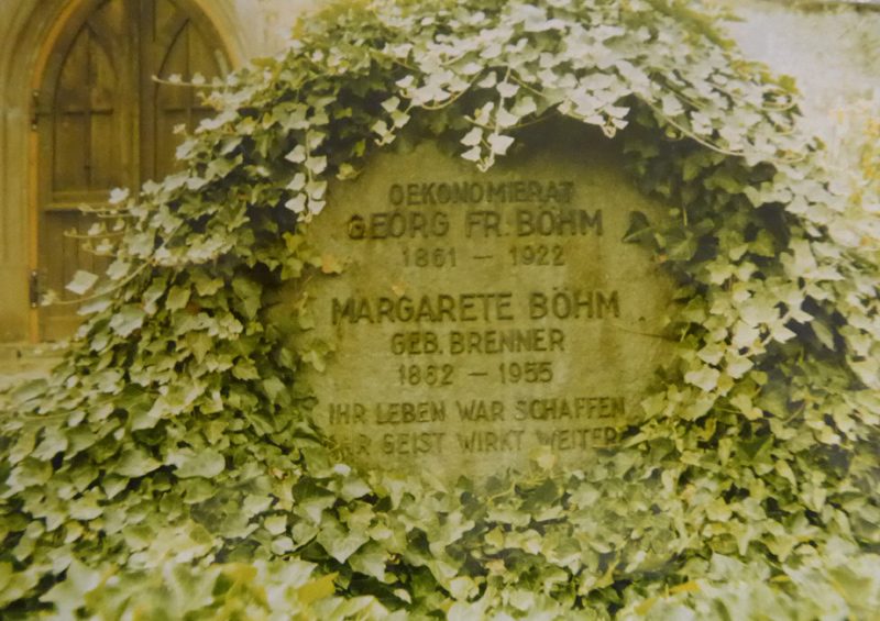 Grabstein von Georg Friedrich Böhm II und seiner Frau Margarete in Groß-Bieberau