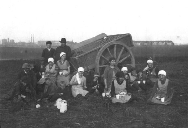 Gruppenbild von Kartoffelernte